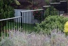 Mckenzie Creekaluminium-railings-149.jpg; ?>